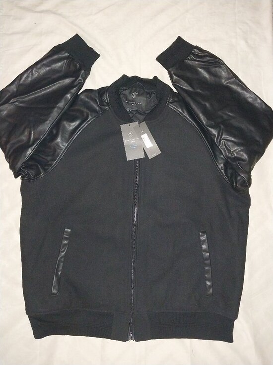 NWT Shaquille O’Neal Black Full-Zip Jacket (Size XL) - Picture 1 of 7